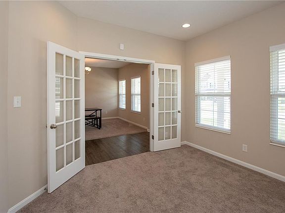 2nd image of 2506 Solidago Dr