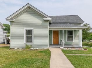 1112 Textile Pl, High Point, NC 27260