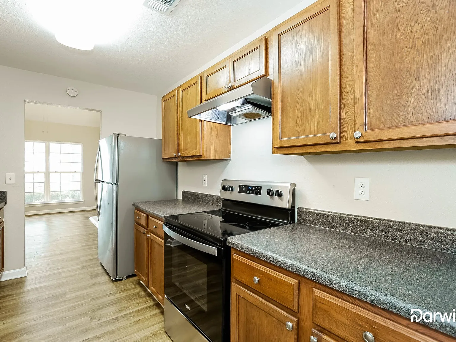 3 bed, 2.5 bath, 1711 sqft, $1,875 — Photo 3