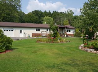 61 Bayts Dr, Sigel, PA 15860