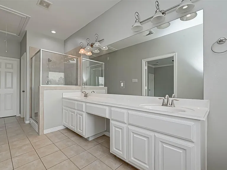7816 Stoneyway Dr — Photo 34