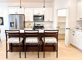 4787 S Heartwood Rd, Mapleton, UT 84664