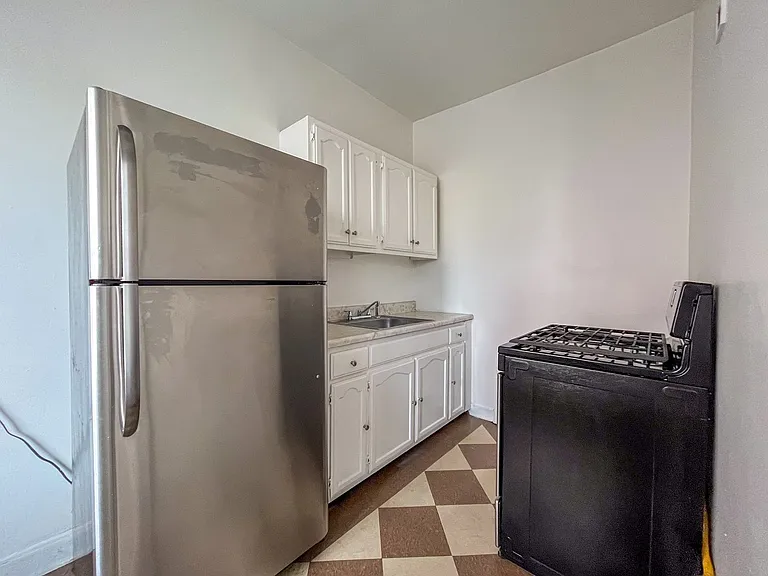 307 N Rampart Blvd — Photo 12