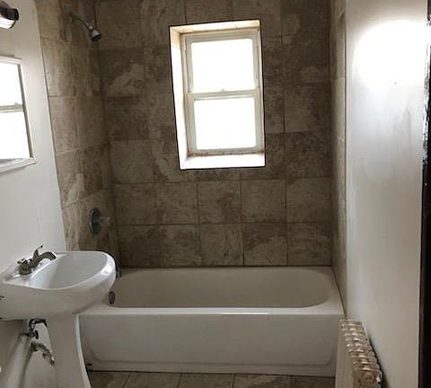 3rd image of 40 102nd St APT 5