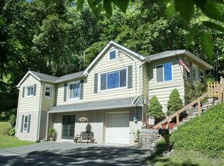 20 Predmore Rd, Ogdensburg, NJ 07439