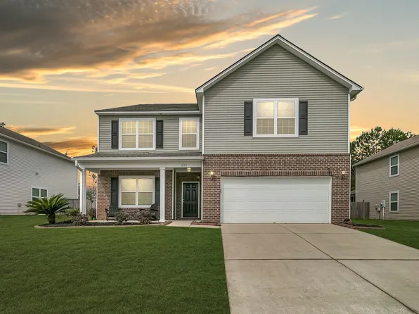 233 Old Carolina Dr, Goose Creek, SC 29445