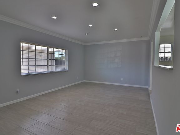 5th image of 838 N Verna Ave