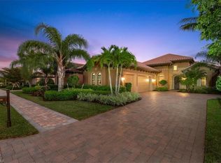 7300 Lantana Cir, Naples, FL 34119