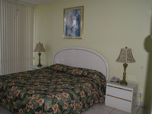 5th image of 1000 Padre Blvd #502