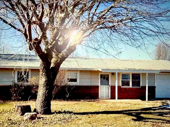 504 W Olive St, Fairmont, OK 73736