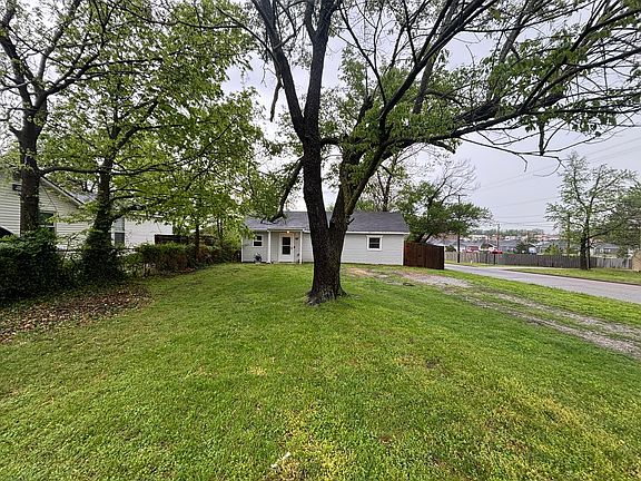 2nd image of 802 S Brownell Avenue