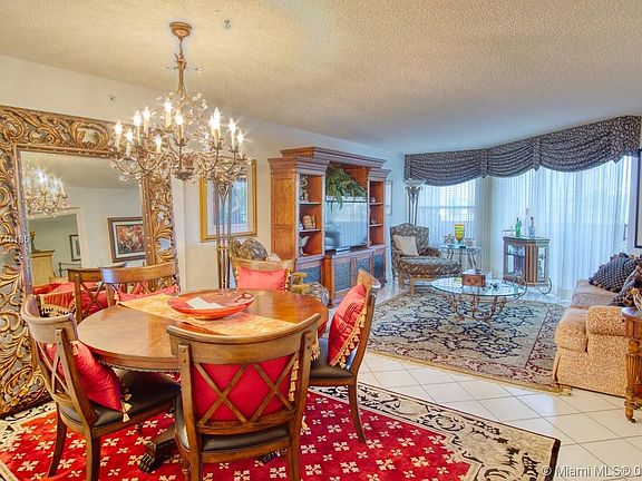5th image of 7652 Granville Dr #303
