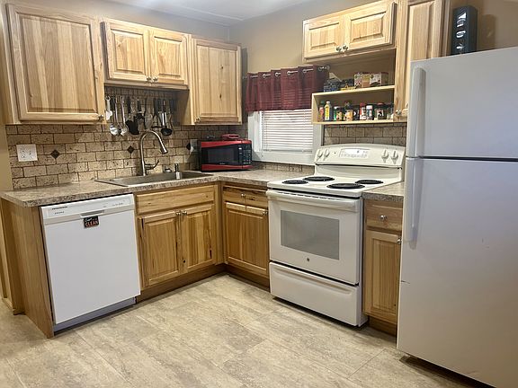 2nd image of 2021 6th Ave #A