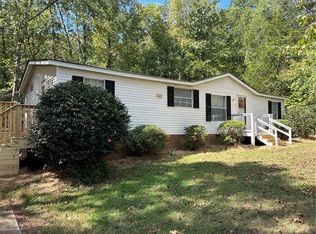 234 Forest Ln, Starr, SC 29684