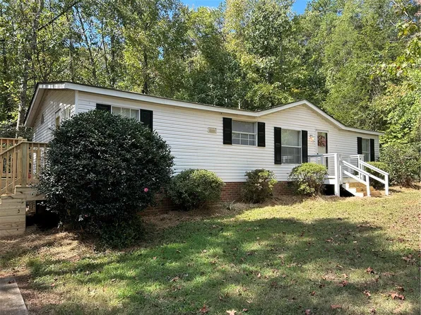 234 Forest Ln, Starr, SC 29684