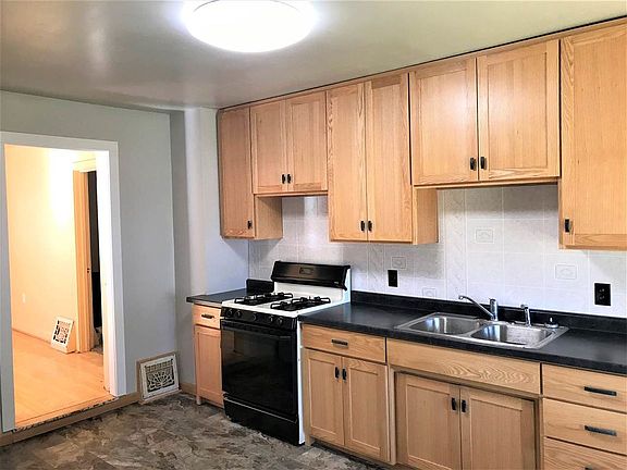 4th image of 309 N 5th Ave