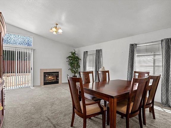 4th image of 3140 Corbett Ln