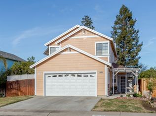 1555 Paradise Valley Dr, Woodland, CA