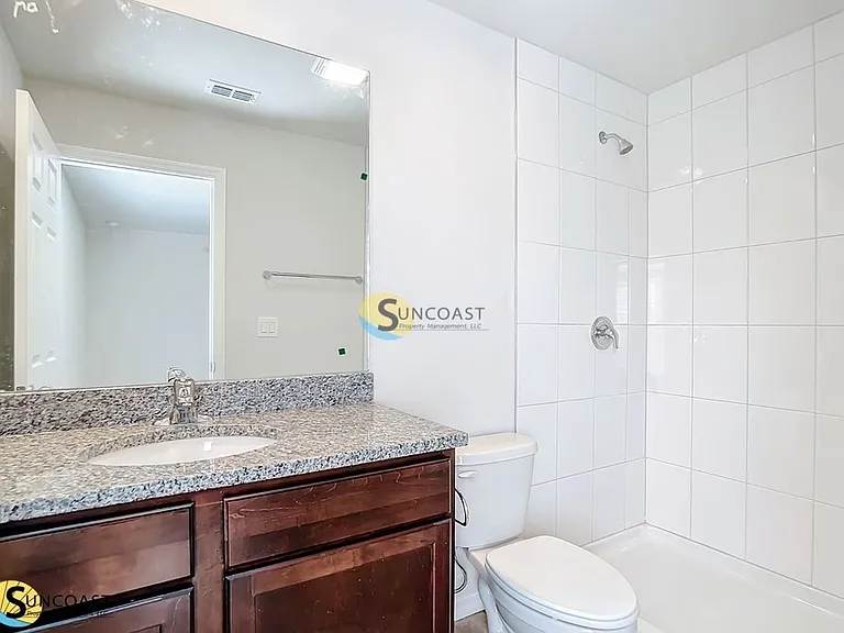 11266 Pendleton Ave — Photo 18