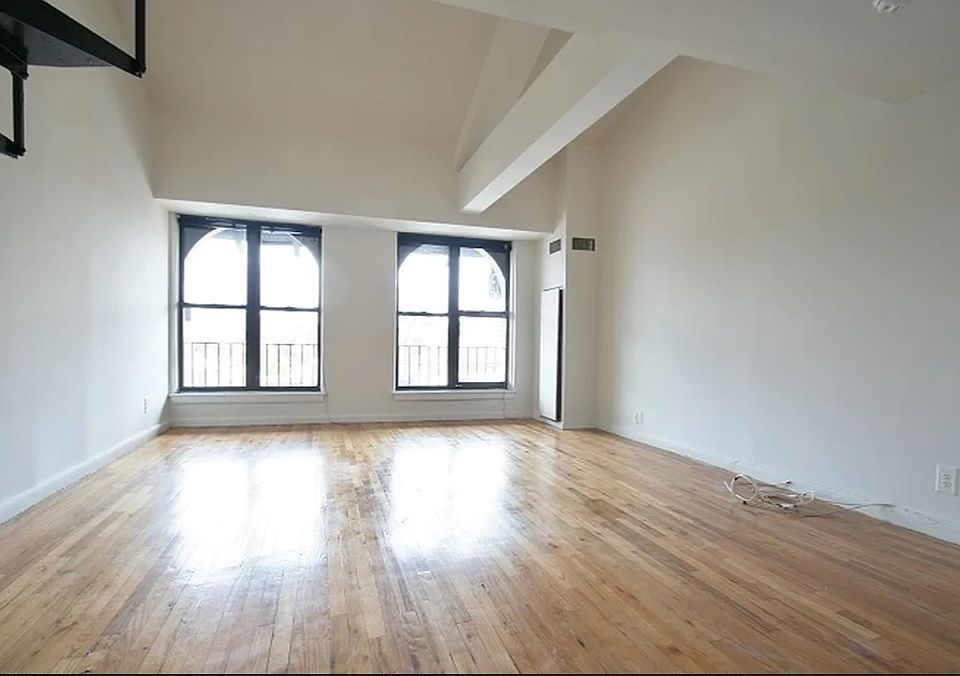 1st image of 160 Bleecker St APT 10KE