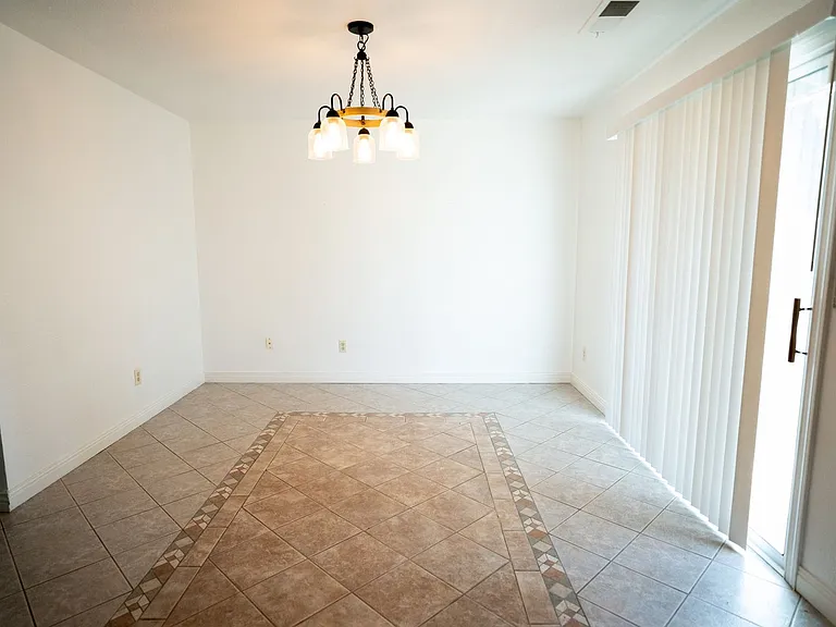 1185 Partridge Dr — Photo 9