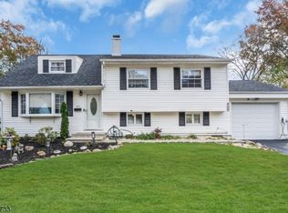 285 Maple Ave, Somerset, NJ 08873
