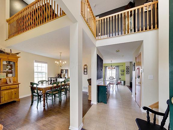 3rd image of 5490 Tammeron Ct