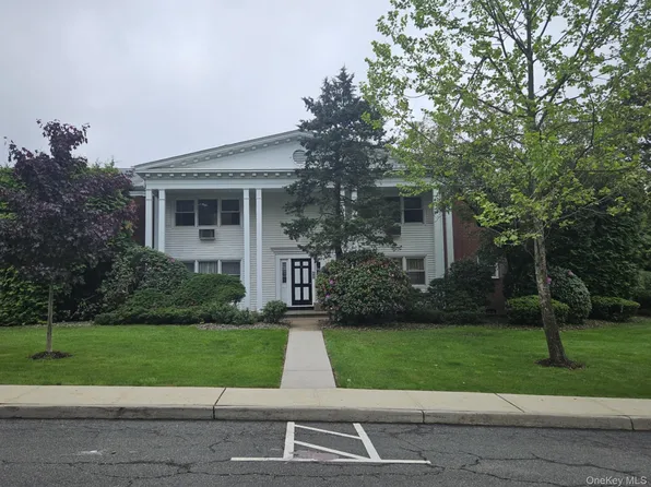 1 Sussex Court #503, Suffern, NY 10901