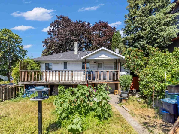 3822 Kincaid St, Burnaby, BC V5G 1V7
