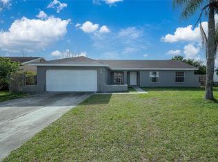 15 Trotters Cir, Kissimmee, FL 34743