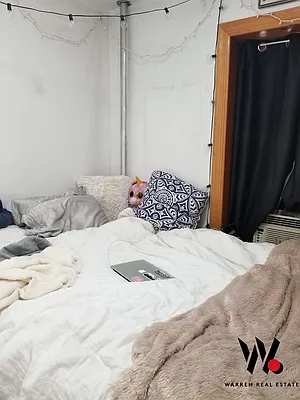 Rented by Warren T Real Estate Corp. | media 28