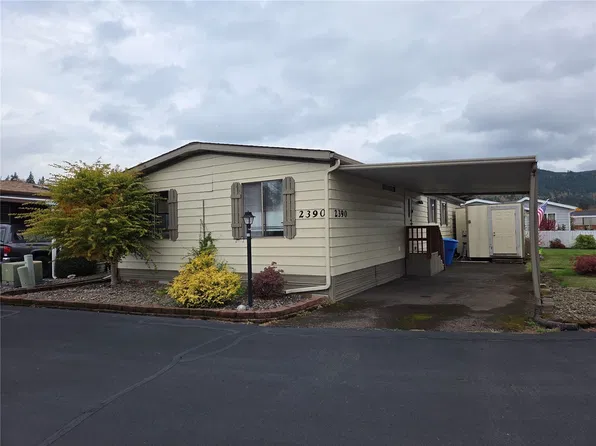 2390 Sparrow Loop, Kelso, WA 98626