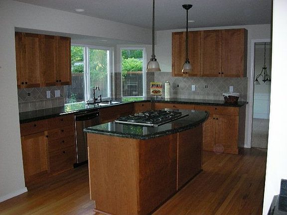 2nd image of 8243 126th Pl SE