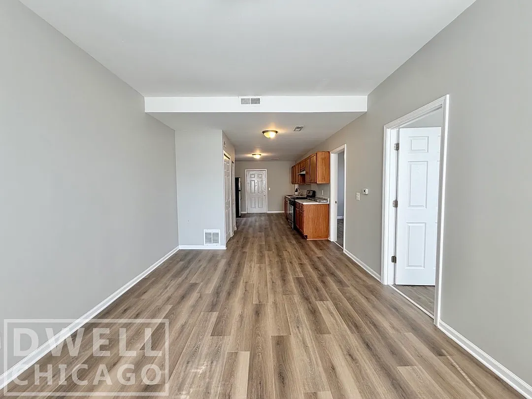 2 bed, 925 sqft, $1,475 — Photo 3