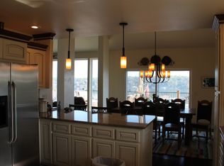 62110 E 313th Rd, Grove, OK 74344