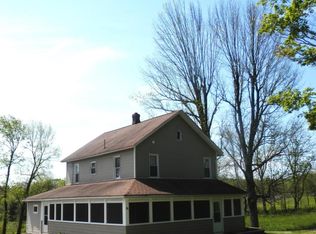 88 Hemlock Rd, Lake Ariel, PA 18436