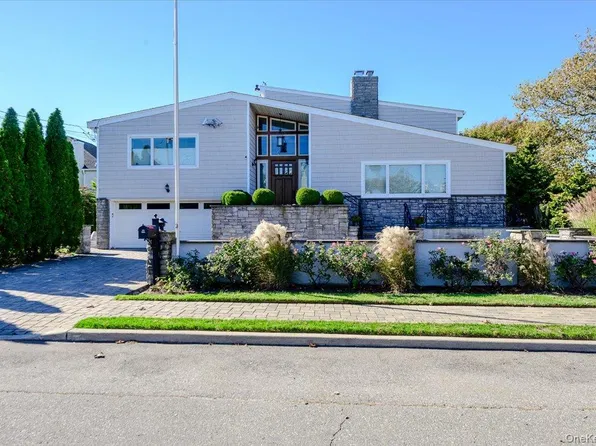1661 Bay Boulevard, Atlantic Beach, NY 11509