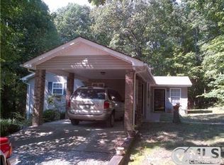 706 Williamson Branch Rd, Vanleer, TN 37181