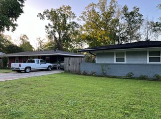 11126 Black Oak Dr, Baton Rouge, LA 70815