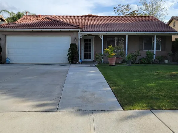 10315 Starlight Peak Dr, Bakersfield, CA 93311
