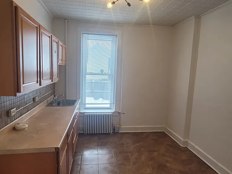 141 Saint James St #1 — Photo 9