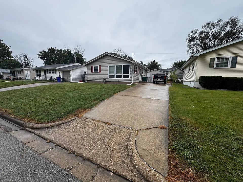 46 Kaydon Dr