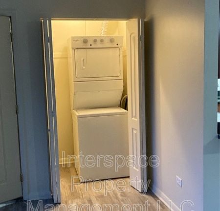 4th image of 9955 S Cicero Ave APT 304