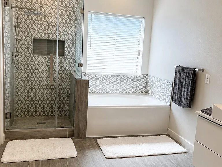18406 Water Scene Trl — Photo 11