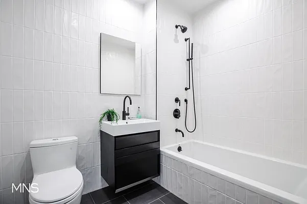 Sold by MNS | media 26