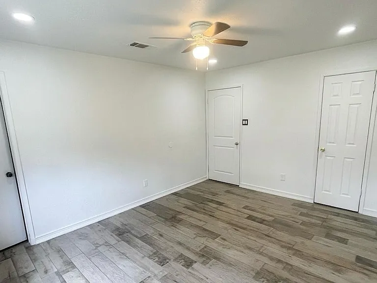 17507 Autumn Hills Dr — Photo 8