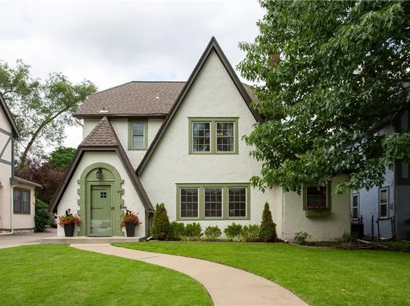 604 W 70th St, Kansas City, MO 64113