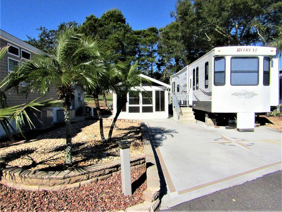 1st image of 204 Broken Woods Blvd