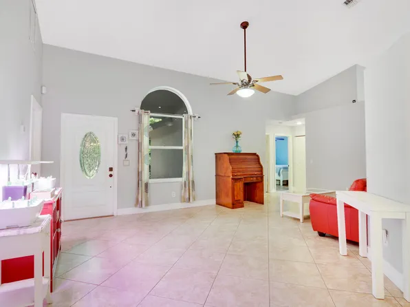 16331 128th Trail N, Jupiter, FL 33478