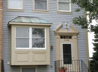 21848 Leatherleaf Ct, Sterling, VA 20164